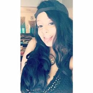 Meet your Posher, Alishiana